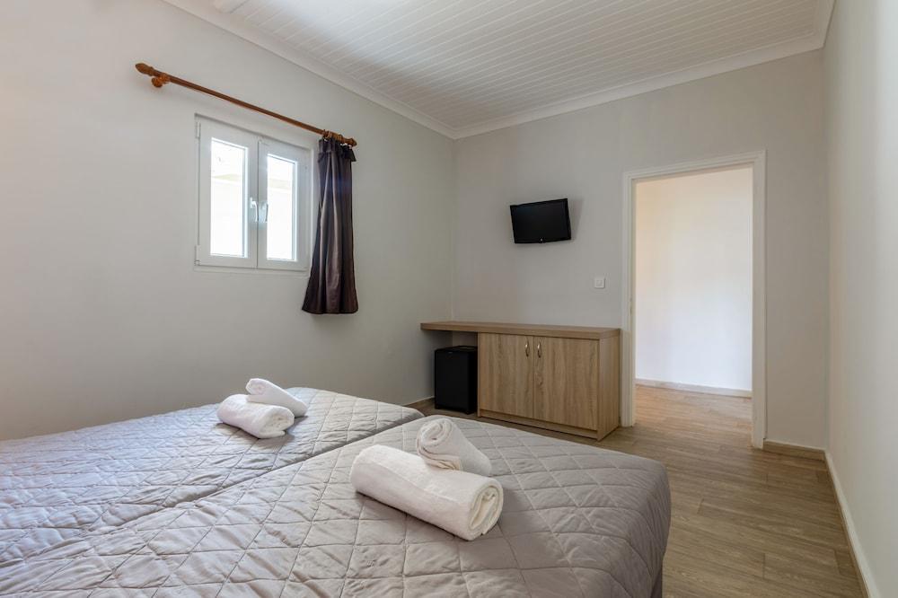 Arkadianos Aparthotel Agios Sostis  Exterior foto
