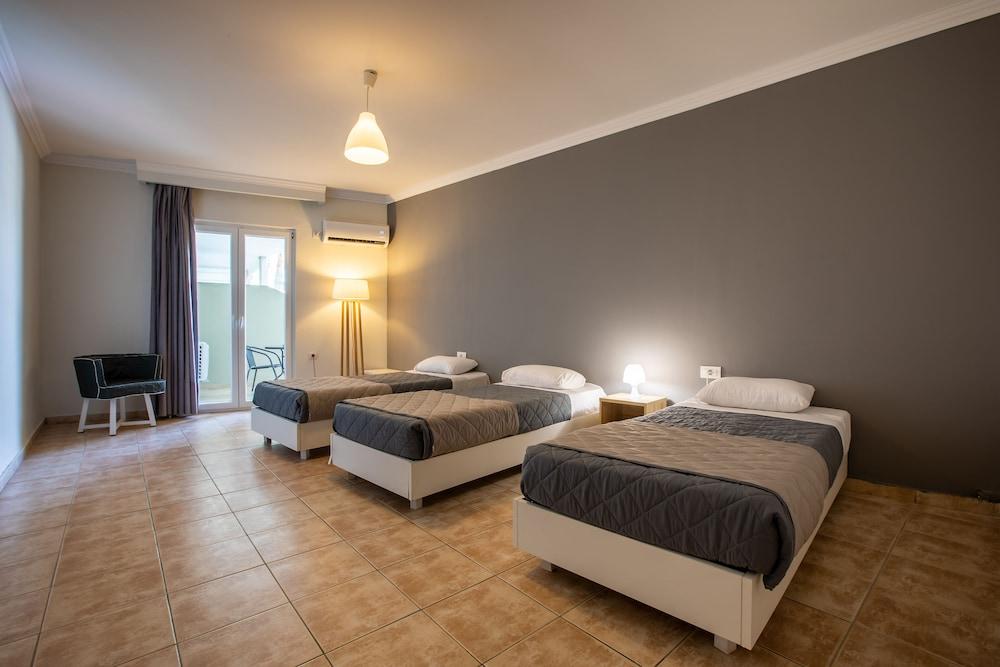 Arkadianos Aparthotel Agios Sostis  Exterior foto