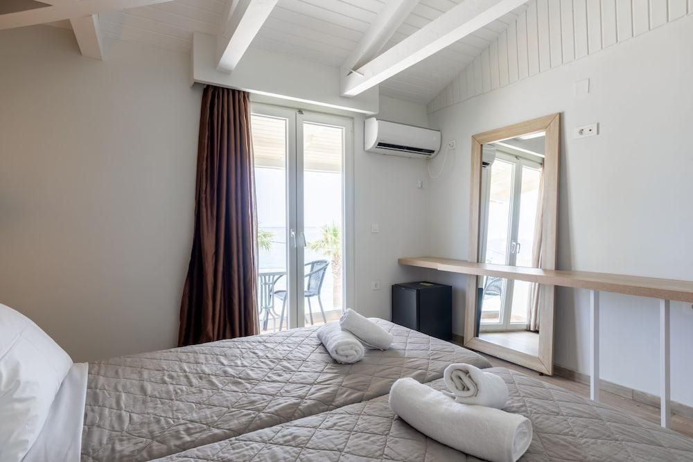 Arkadianos Aparthotel Agios Sostis  Exterior foto