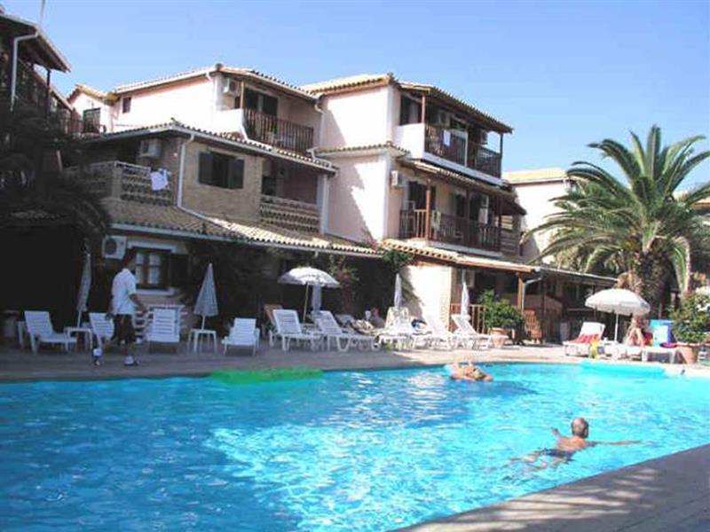 Arkadianos Aparthotel Agios Sostis  Exterior foto